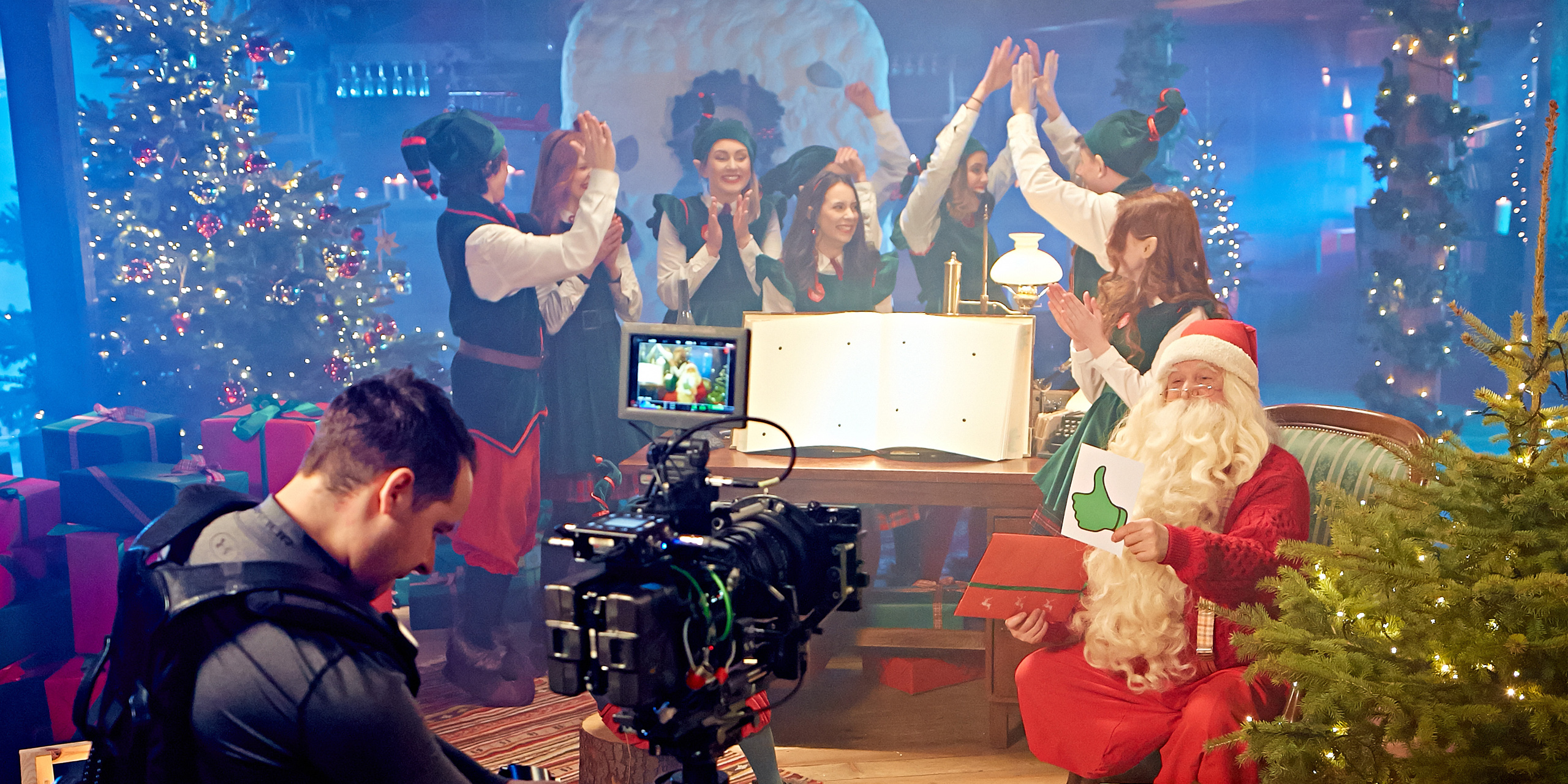 Nuovo video 2020 di Babbo Natale di Elfi